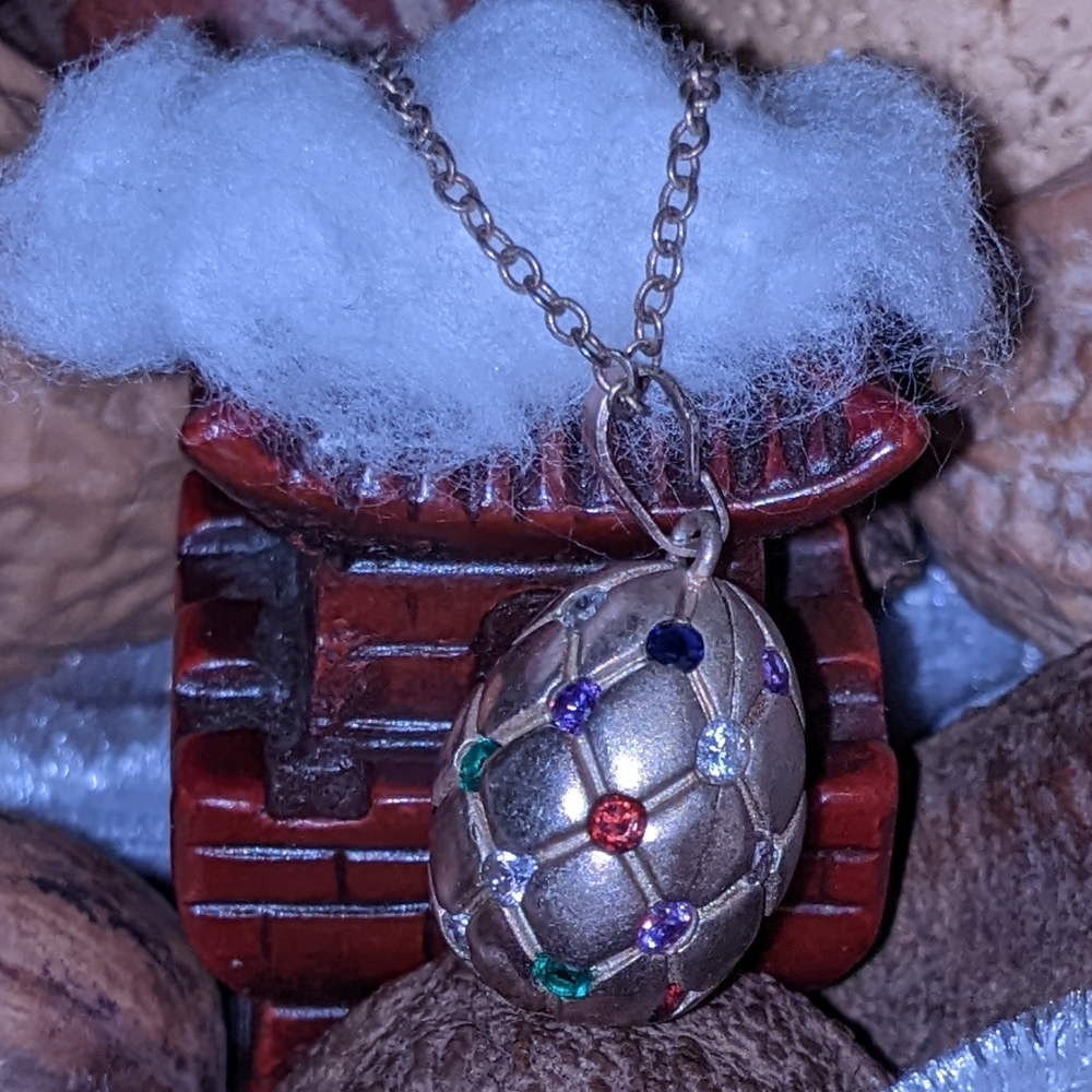 Fragrant Jewels Necklace